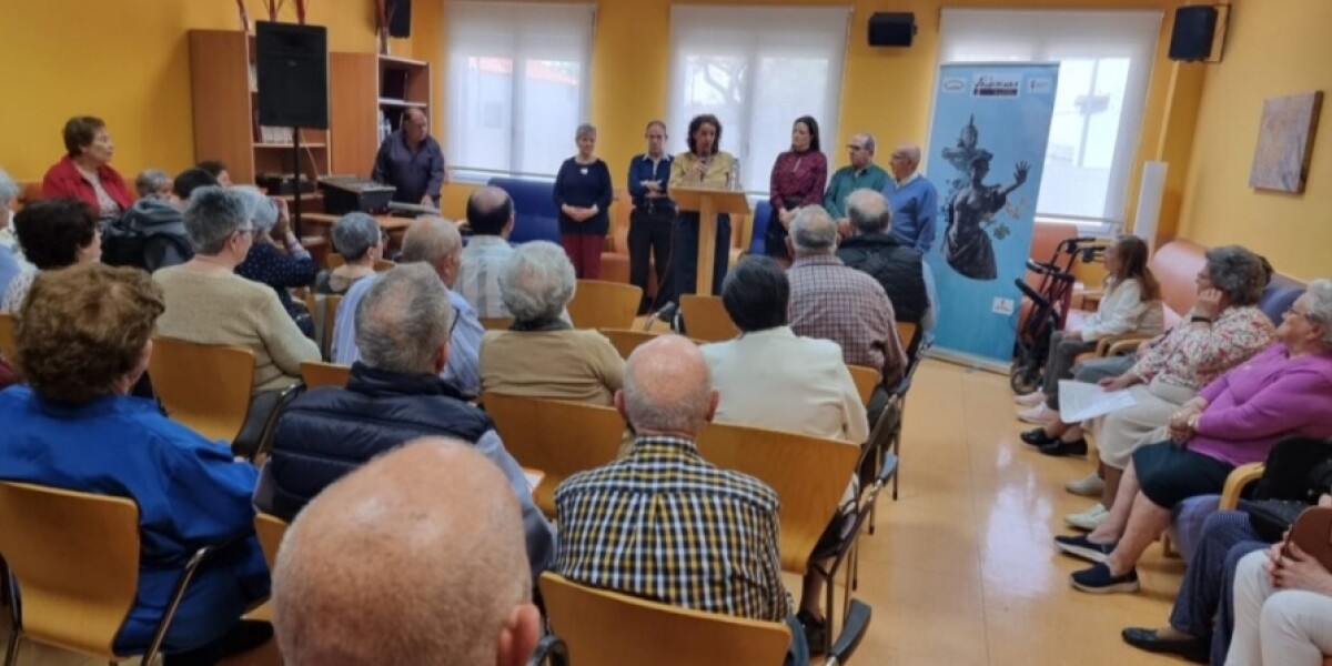 Celebración del decimoséptimo aniversario del Centro Municipal de Mayores de El Lucero