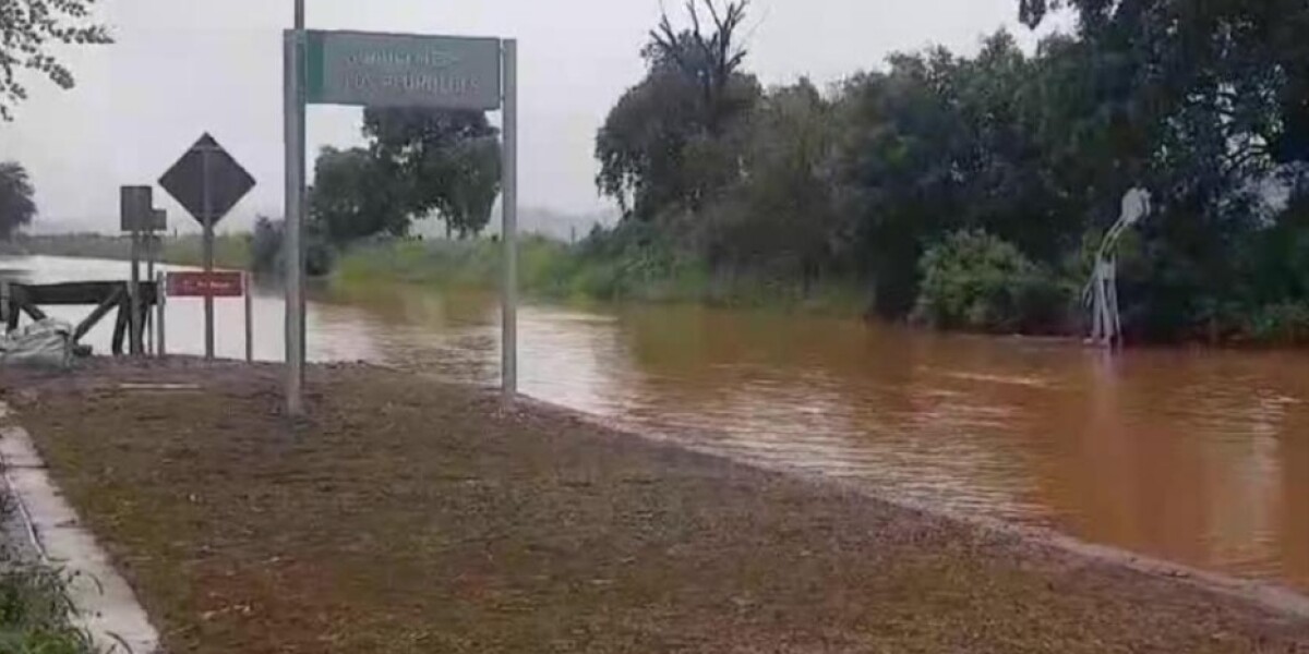 Cortado el tráfico ferroviario a causa de las fuertes lluvias