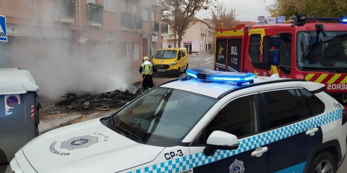 Detenido un hombre en Alcazar de San Juan tras el incendio de varios contenedores