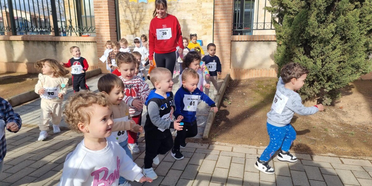 Valdepeñas vibra con el deporte. Desde la MIni Maratón Infantil hasta la emblemática Media Maratón